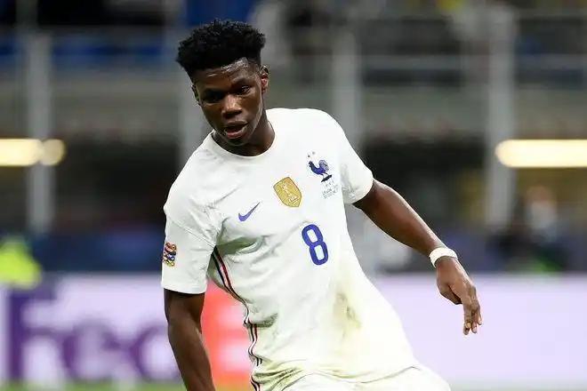 ewc-坎德拉建议姆巴佩的位置后撤，楚阿梅尼要用好自己的多面性