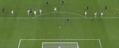 【意甲】15分领跑！VAR助桑切斯破荒，国米2比1热那亚