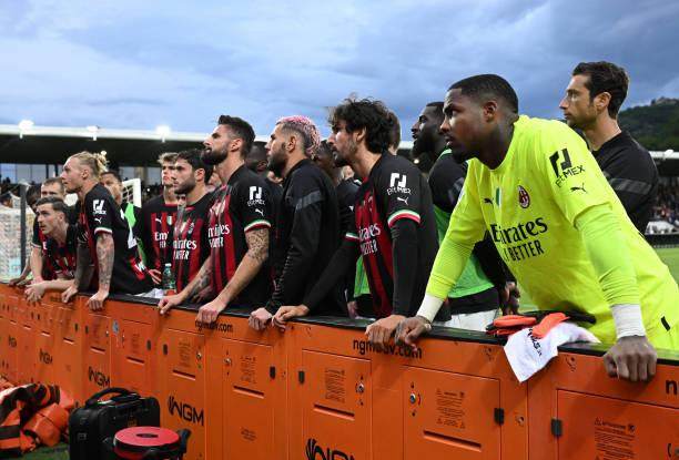 1684023747252053911.jpg ewc-再负克星一泻千里,如此米兰怎盼德比逆转?