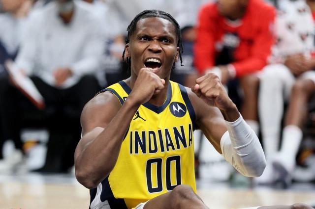 电竞世界杯-新赛季的另一匹年轻黑马 步行者后场新双枪养成中