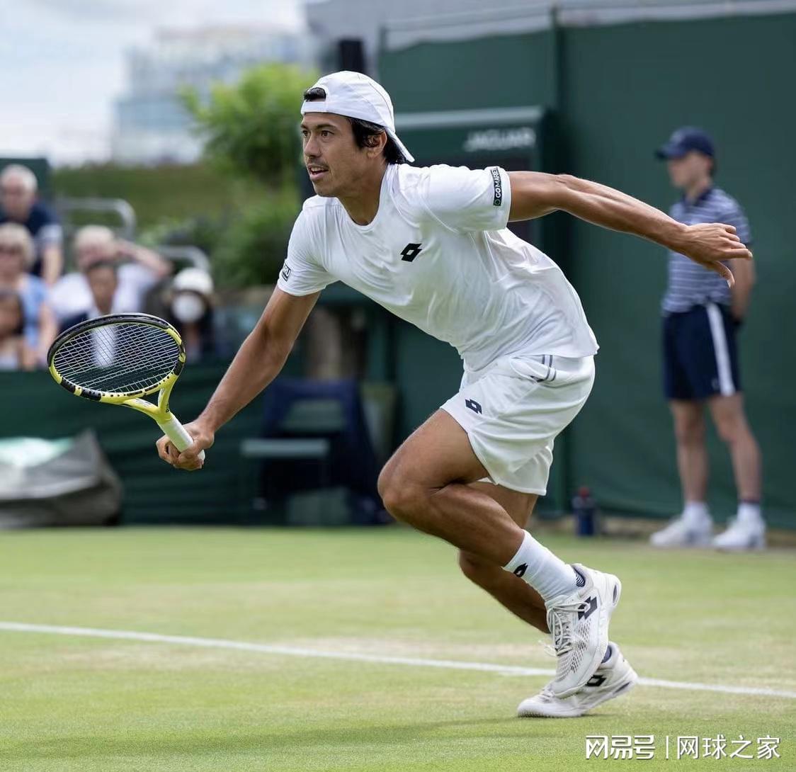 ewc电竞世界杯-甫一订婚便双双突围，他们把澳网变成爱情的见证场